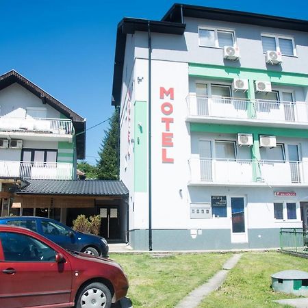 Motel Aura Вишеград Екстер'єр фото